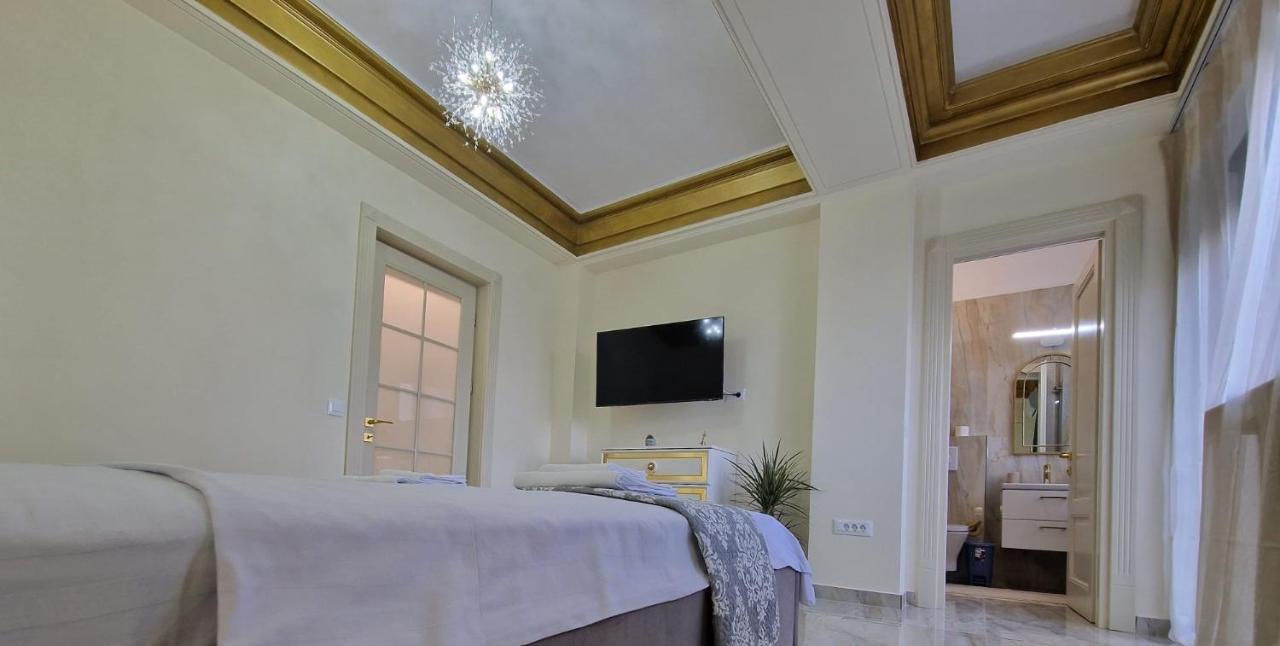 Laroka House Luxury Apartment City Center Universitate Bükreş Dış mekan fotoğraf